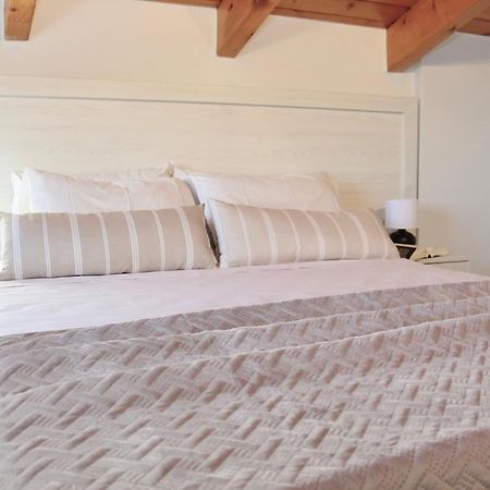 Lightful Attic At Regina Apartments アリカナス エクステリア 写真
